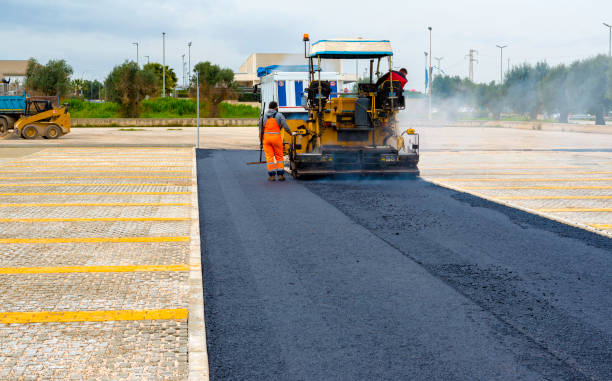 Best Decorative Driveway Pavers  in Finderne, NJ
